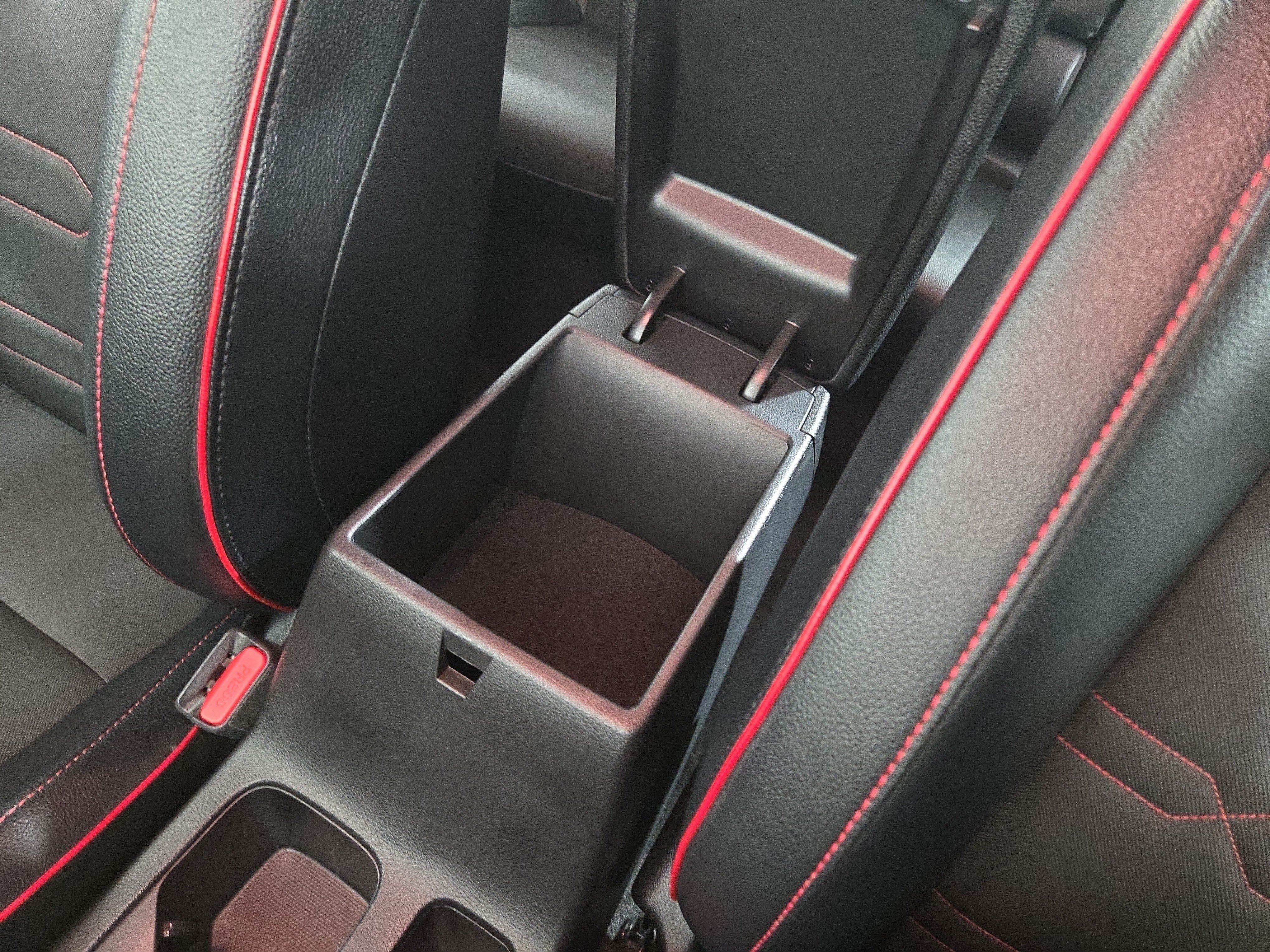 Used 2023 Kia Forte GT FWD image 27
