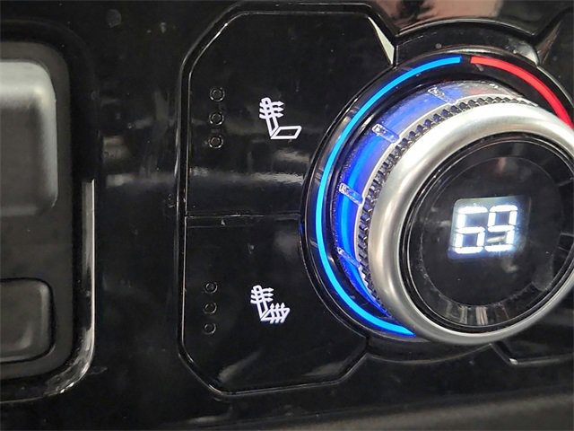 Used 2023 GMC Sierra 1500 Elevation image 26