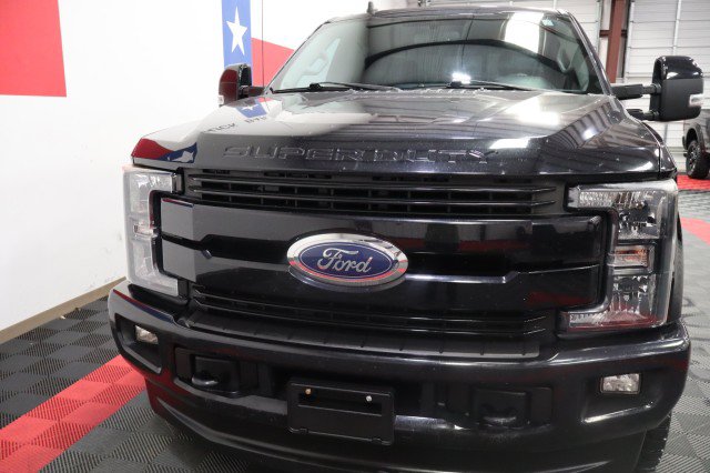 Used 2019 Ford F250 Lariat AWD/4WD image 5