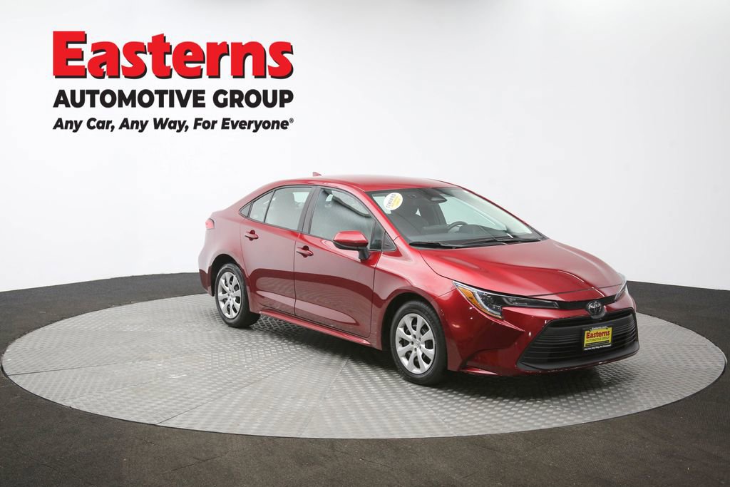 Used 2024 Toyota Corolla LE image 47