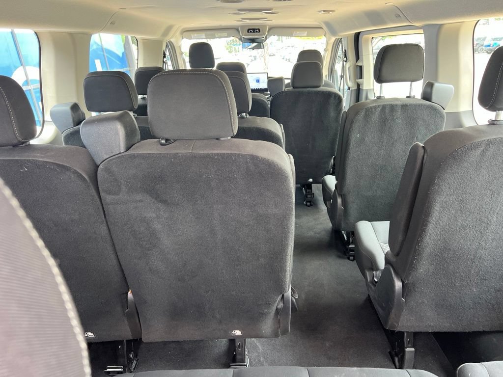 Used 2023 Ford Transit 350 XLT RWD image 12