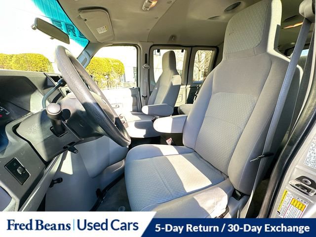 Used 2011 Ford E-350 and Econoline 350 XLT image 21