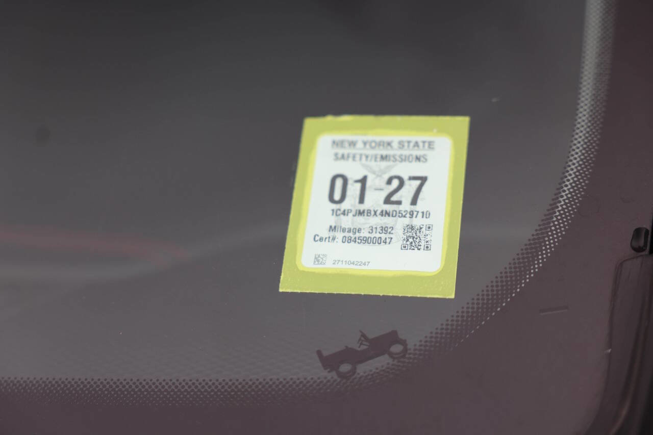 Used 2022 Jeep Cherokee Trailhawk w/ Sun, Sound & Nav Group image 47