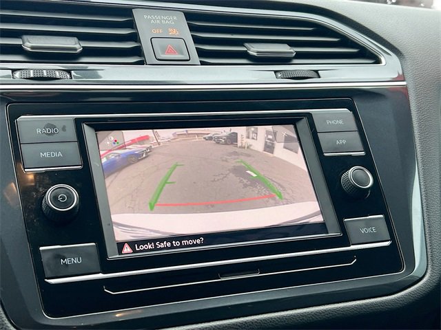 Used 2021 Volkswagen Tiguan S image 13