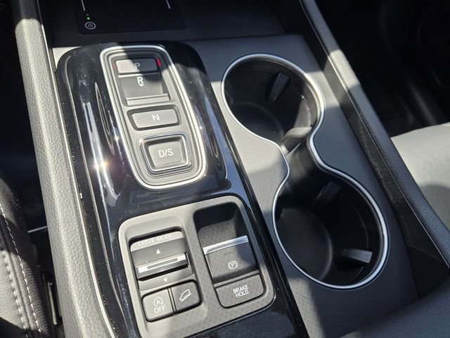 Used 2025 Honda Pilot Touring image 19