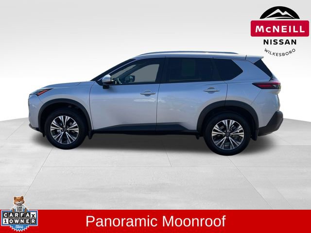 Used 2023 Nissan Rogue SV w/ SV Premium B Package image 4