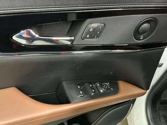 Used 2022 Lincoln Nautilus Reserve w/ Equipment Group 201A image 14