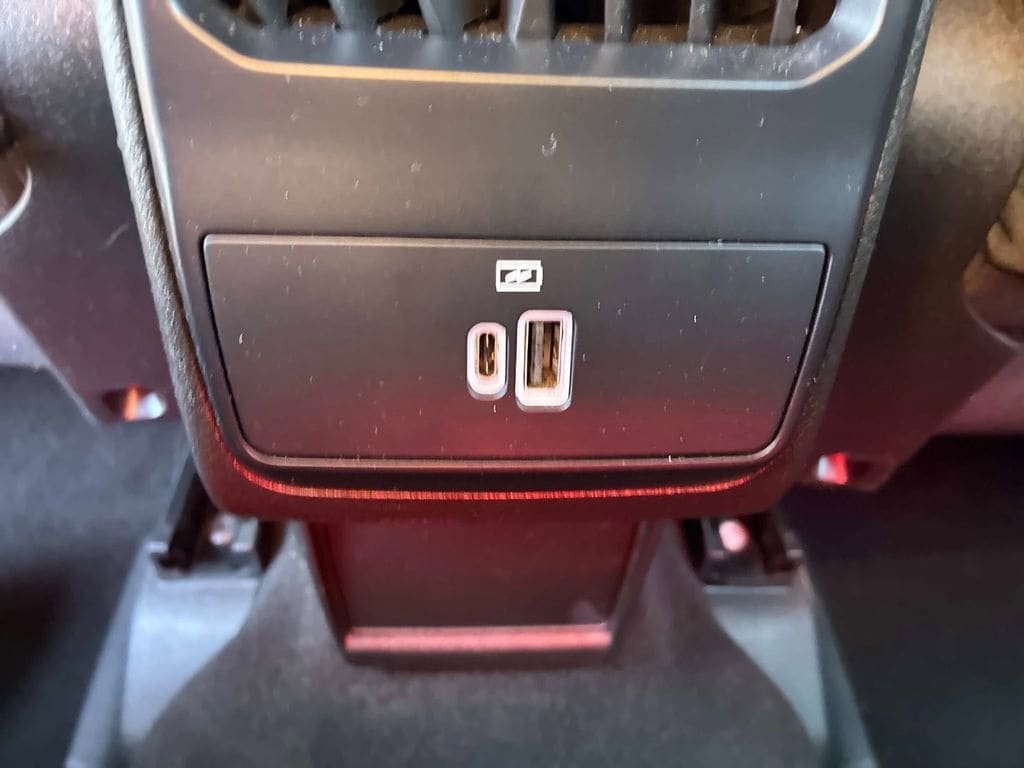 Used 2024 Dodge Hornet R/T image 16
