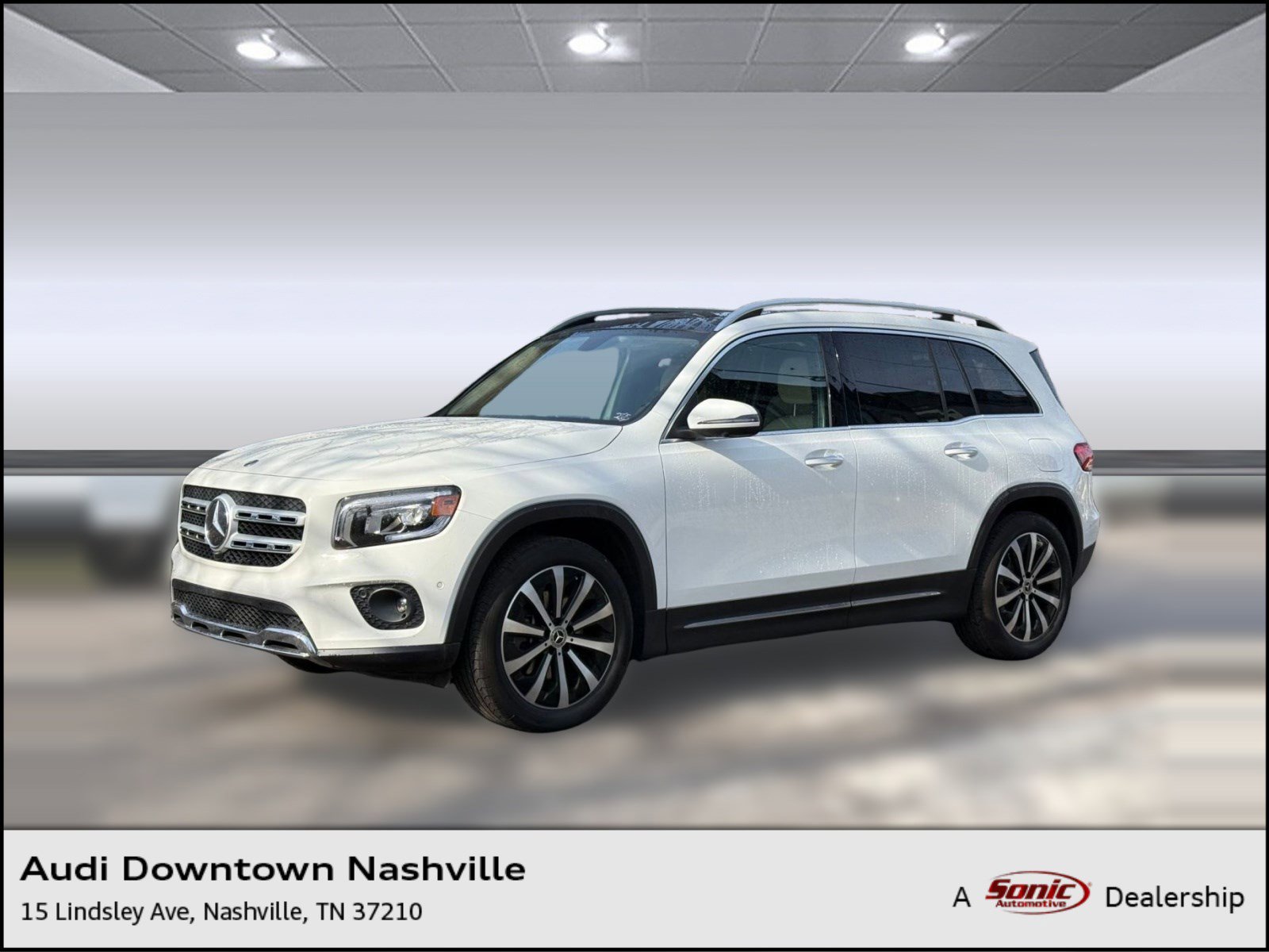 Used 2022 Mercedes-Benz GLB 250 w/ Premium Package Lite image 1
