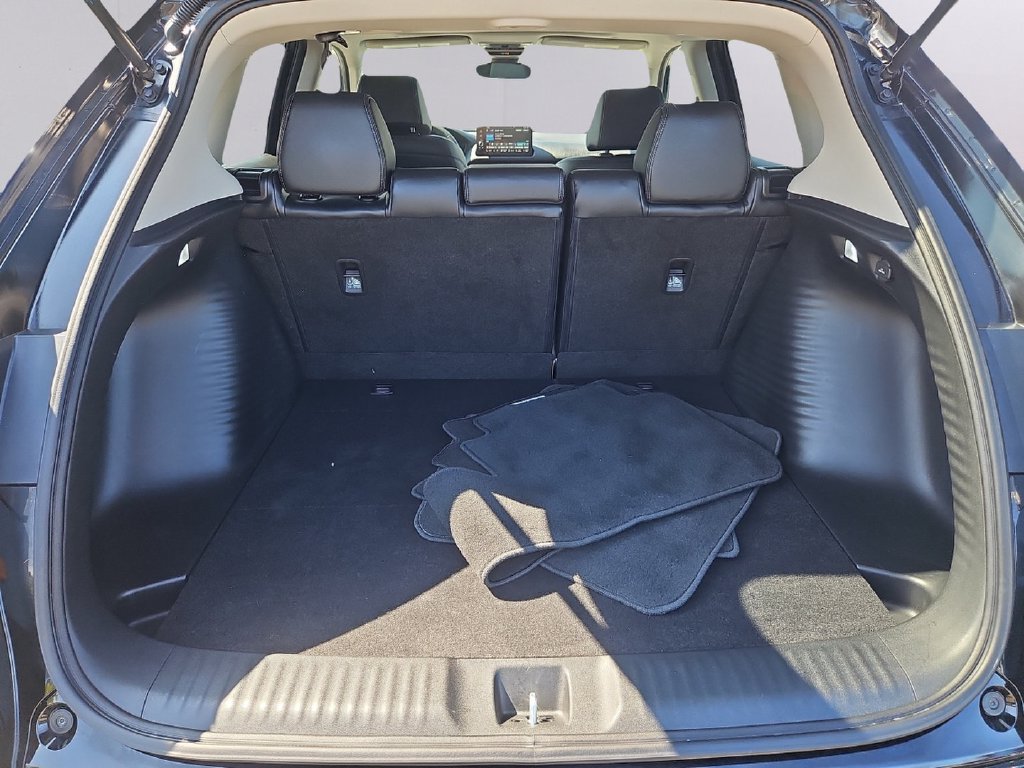 Certified 2024 Honda HR-V EX-L image 30