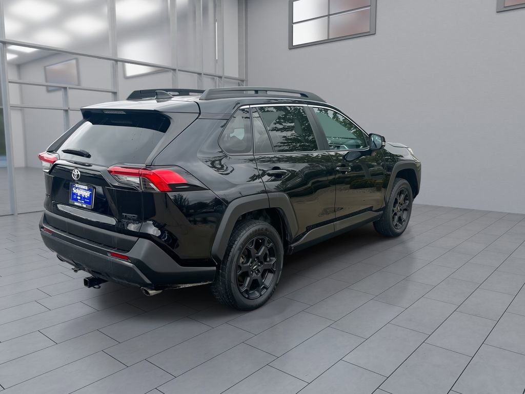Used 2021 Toyota RAV4 TRD Off-Road AWD/4WD image 8