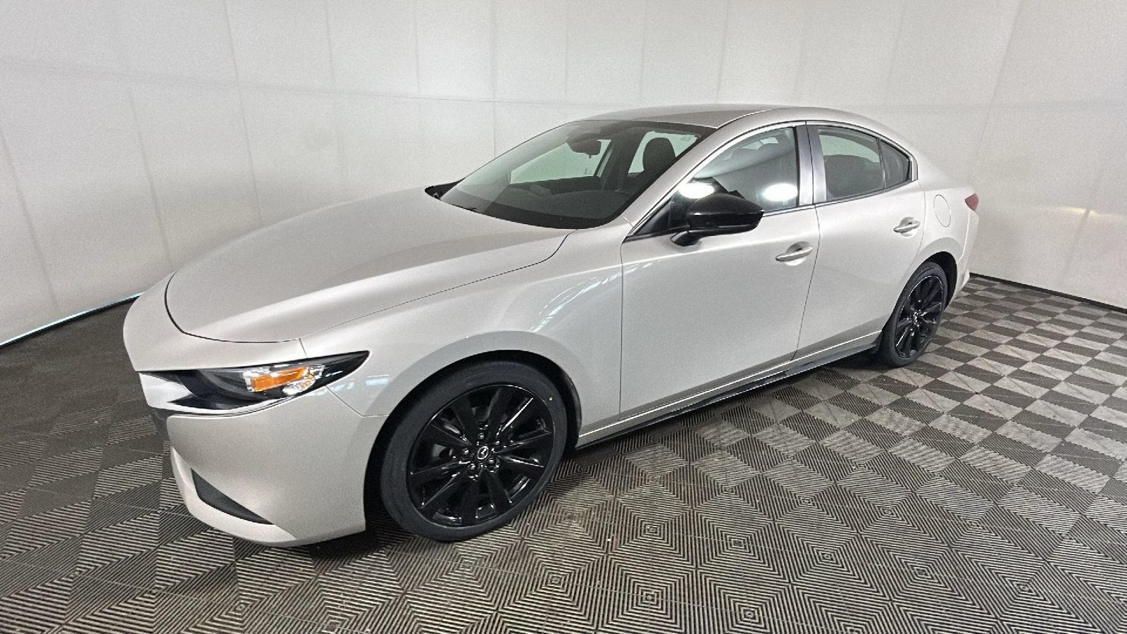 Used 2024 MAZDA MAZDA3 s FWD image 7