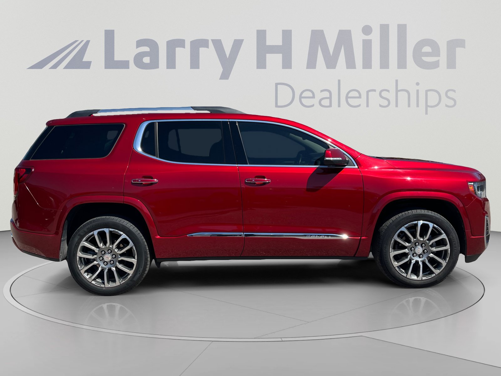 Used 2023 GMC Acadia Denali FWD image 6