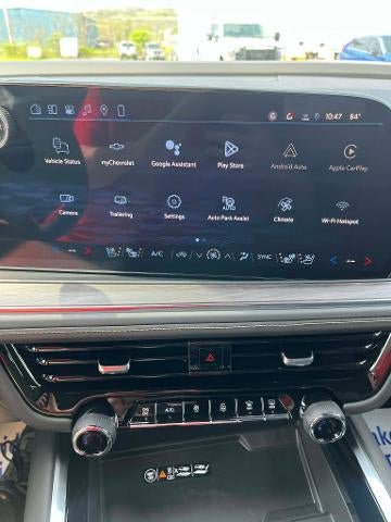 New 2026 Chevrolet Suburban Premier w/ Sun And Tow Package AWD/4WD image 14