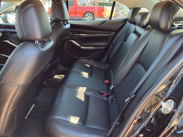 Used 2021 MAZDA MAZDA3 s FWD image 11