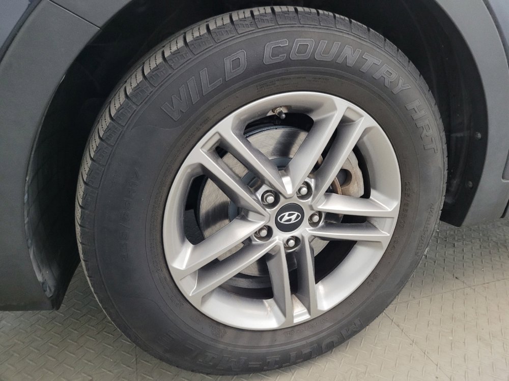 Used 2018 Hyundai Santa Fe Sport image 31