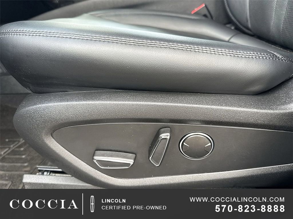Certified 2023 Lincoln Nautilus Reserve image 31
