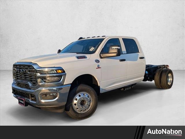 New 2025 RAM 3500 Tradesman w/ Chrome Appearance Group