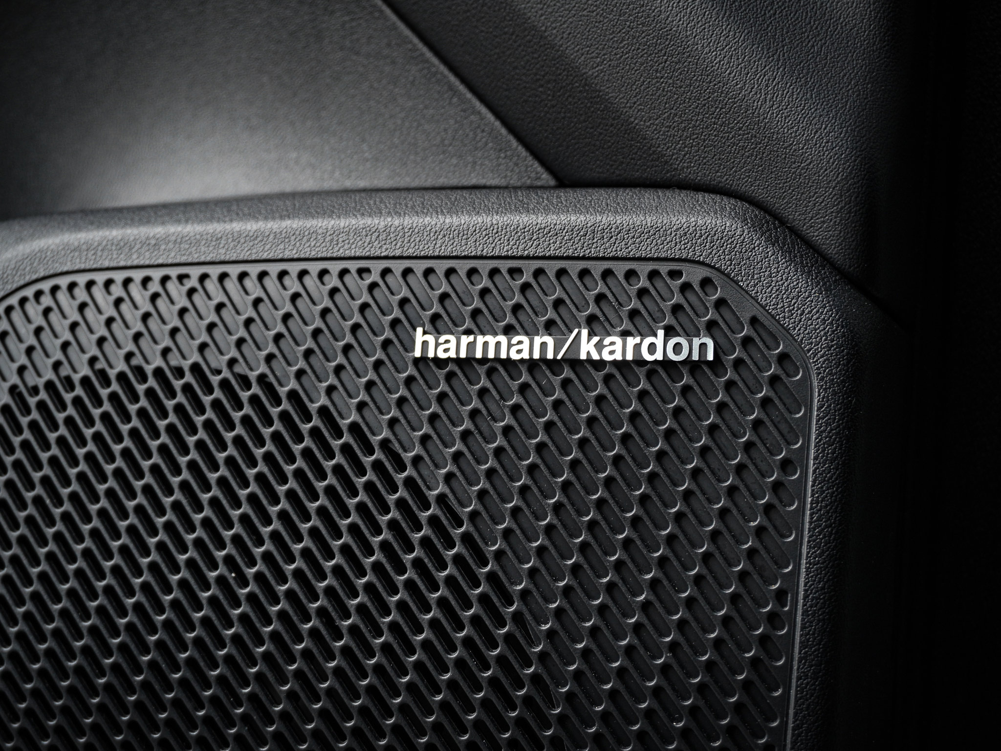 Used 2025 Kia K4 GT-Line w/ GT-Line Premium Package image 16