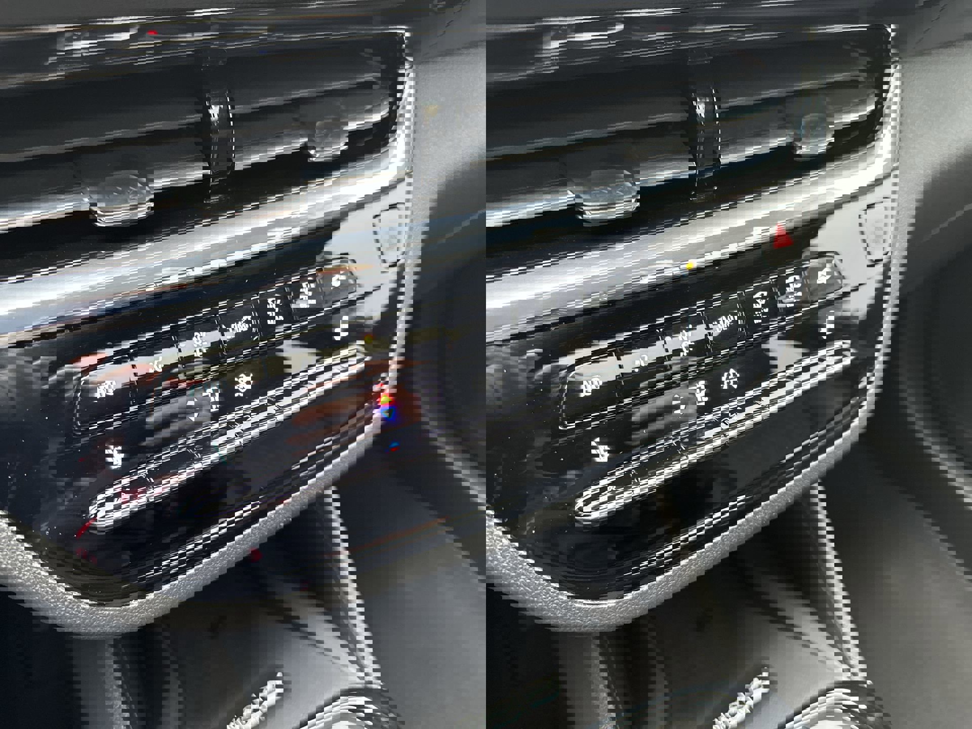 Certified 2024 Buick Envista Avenir image 18