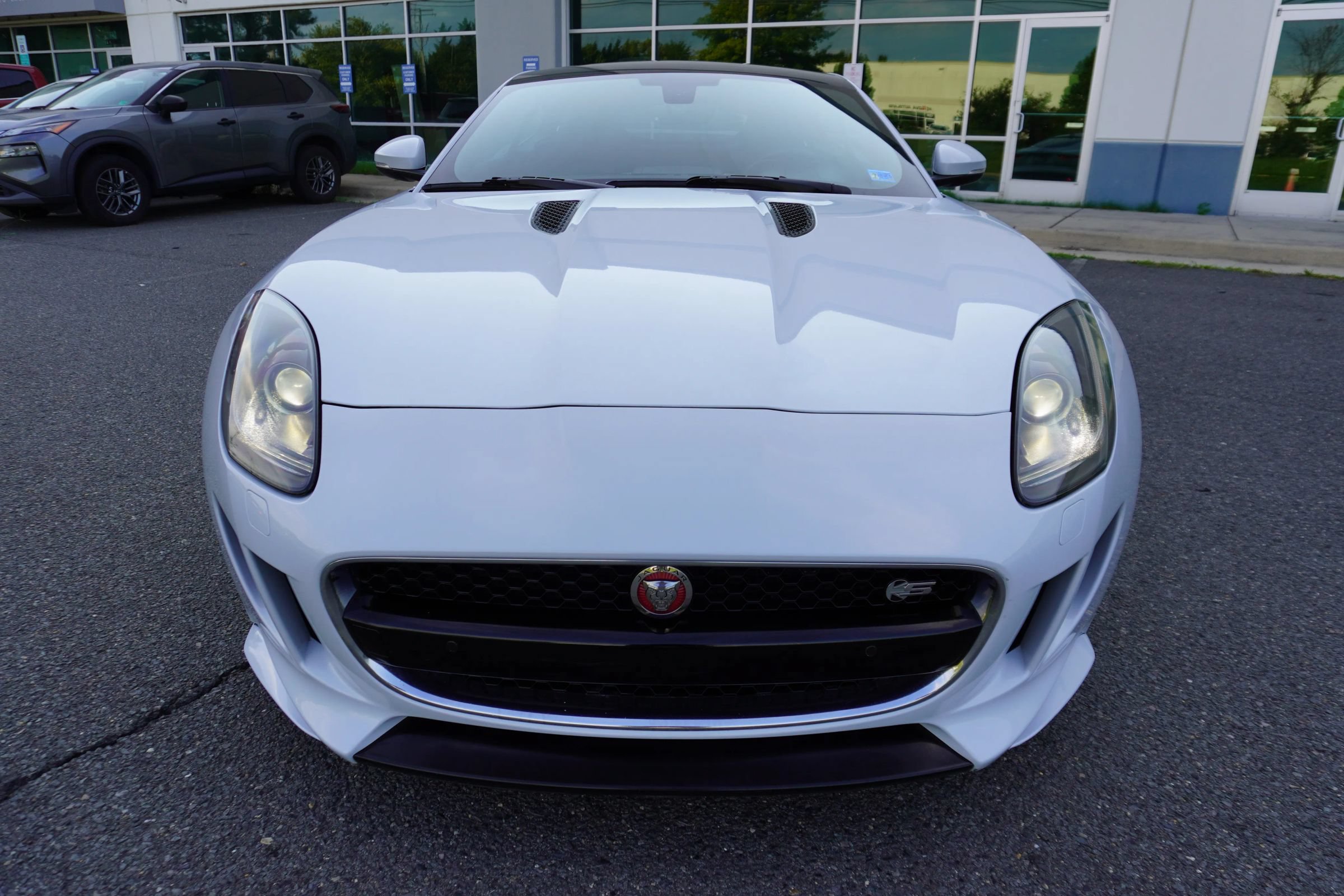 Used 2017 Jaguar F-TYPE S British Design Edition RWD image 2