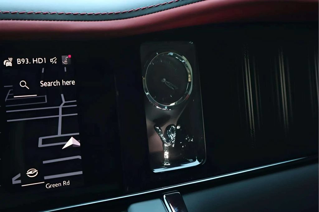 Certified 2026 Rolls-Royce Cullinan w/ Cullinan Package AWD/4WD image 7
