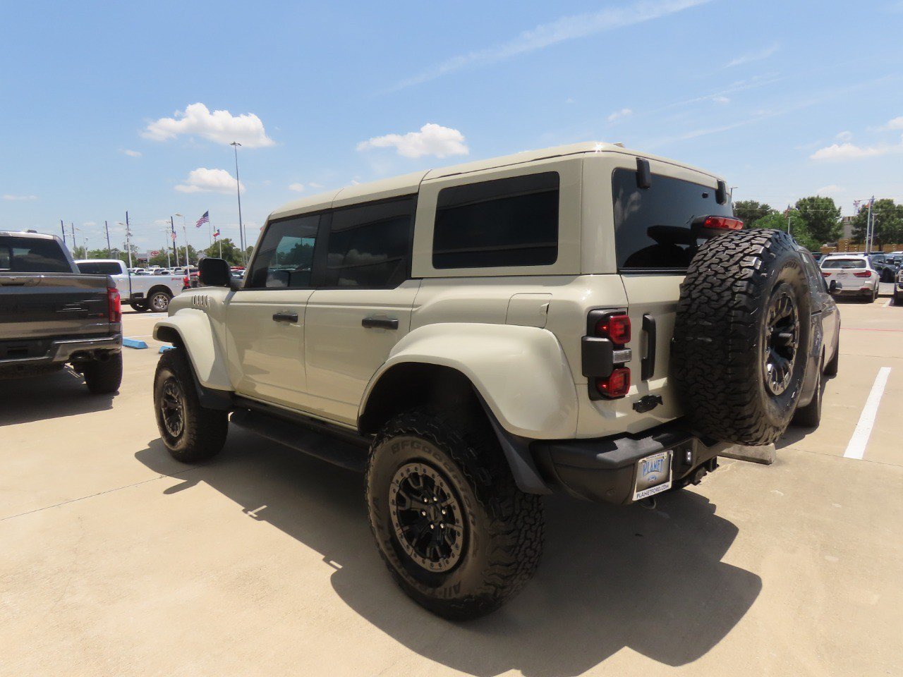 Used 2025 Ford Bronco Raptor AWD/4WD image 15