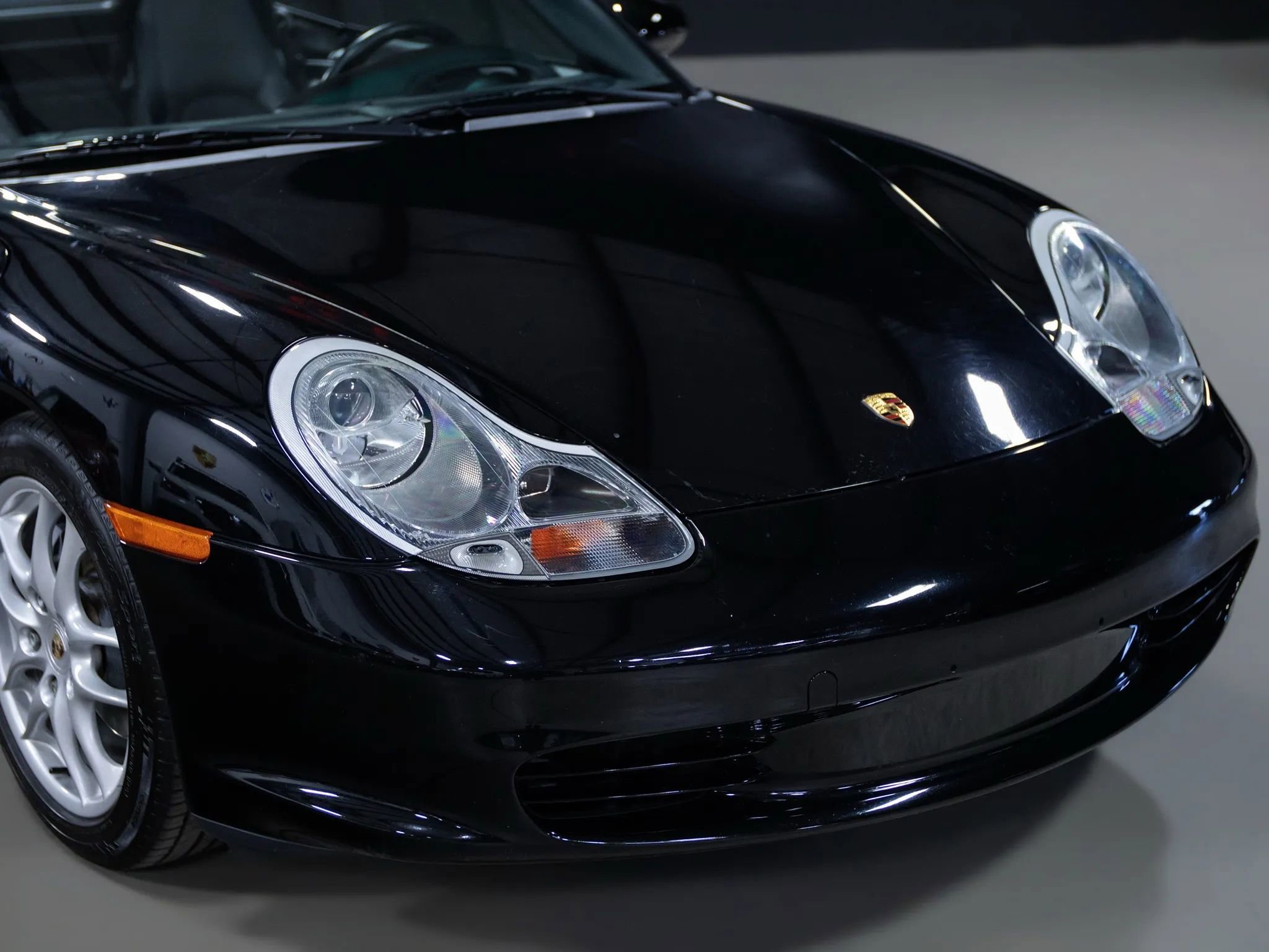 Used 2004 Porsche Boxster image 4