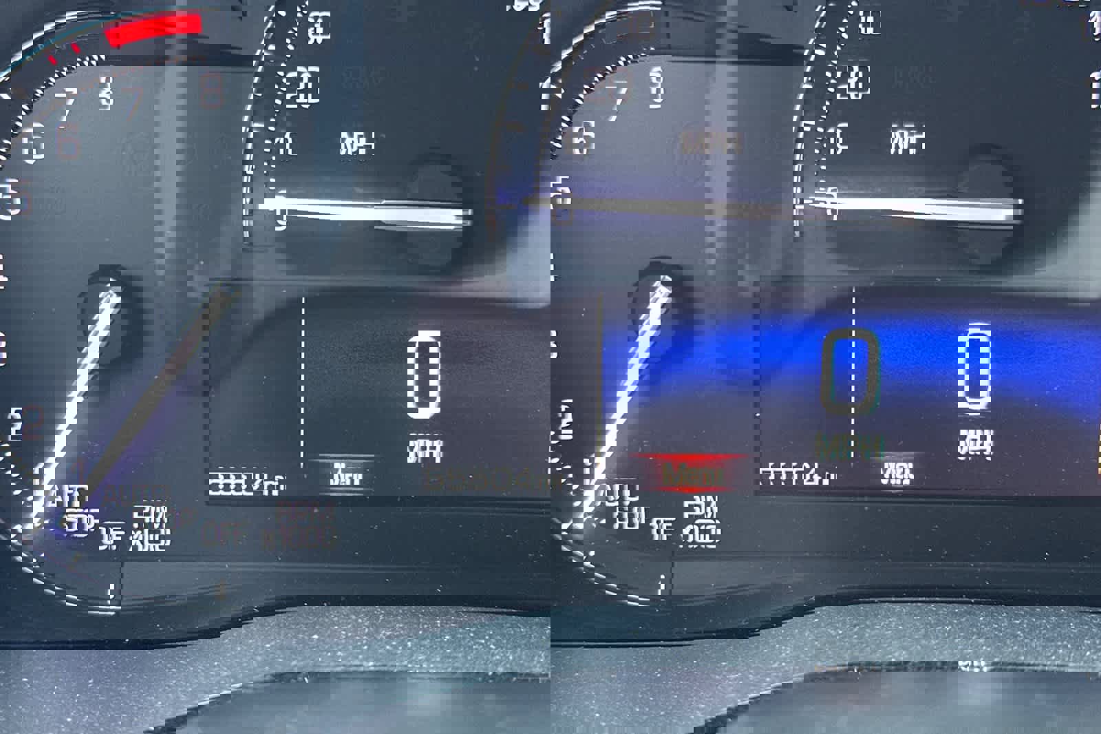 Used 2017 Cadillac XT5 Premium Luxury w/ Driver Assist Package image 29