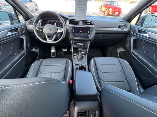 Certified 2022 Volkswagen Tiguan SEL R-Line image 13