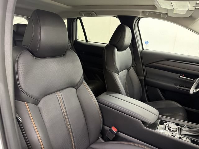 Certified 2025 MAZDA CX-50 AWD 2.5 Hybrid w/ Premium Pkg image 19