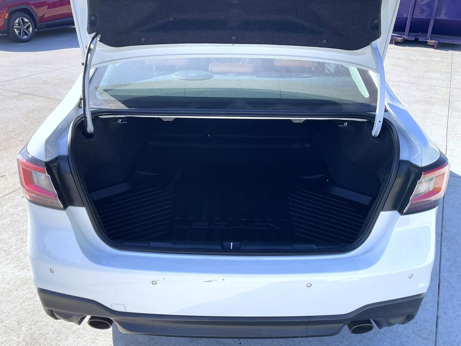 Used 2022 Subaru Legacy Touring XT AWD/4WD image 9