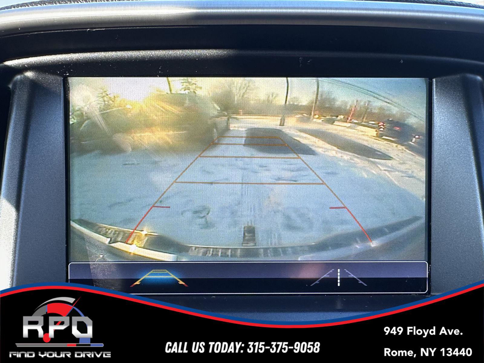 Used 2018 GMC Canyon SLE w/ SLE Convenience Package image 20