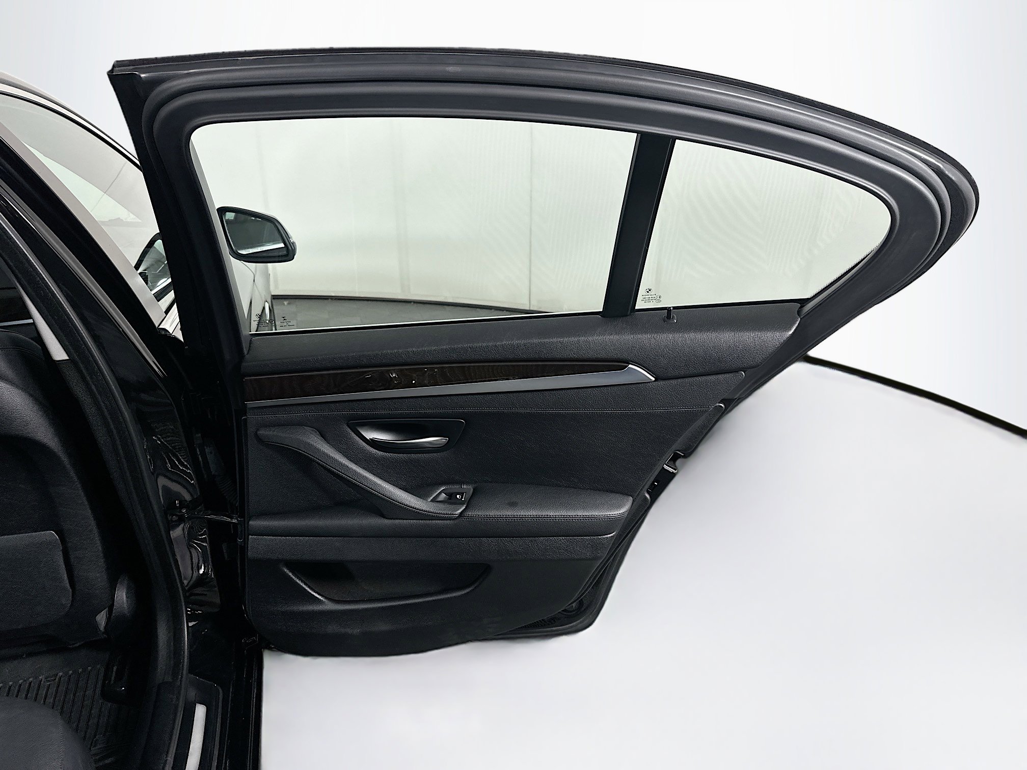 Used 2016 BMW 528i Sedan image 30