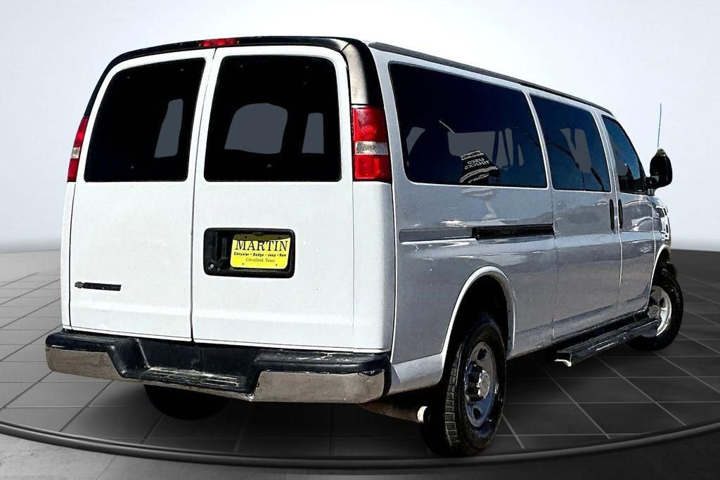 Used 2019 Chevrolet Express 3500 LT w/ LT Preferred Equipment Group image 13