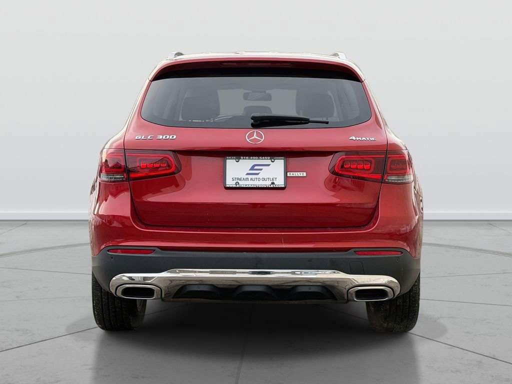 Used 2021 Mercedes-Benz GLC 300 4MATIC image 5
