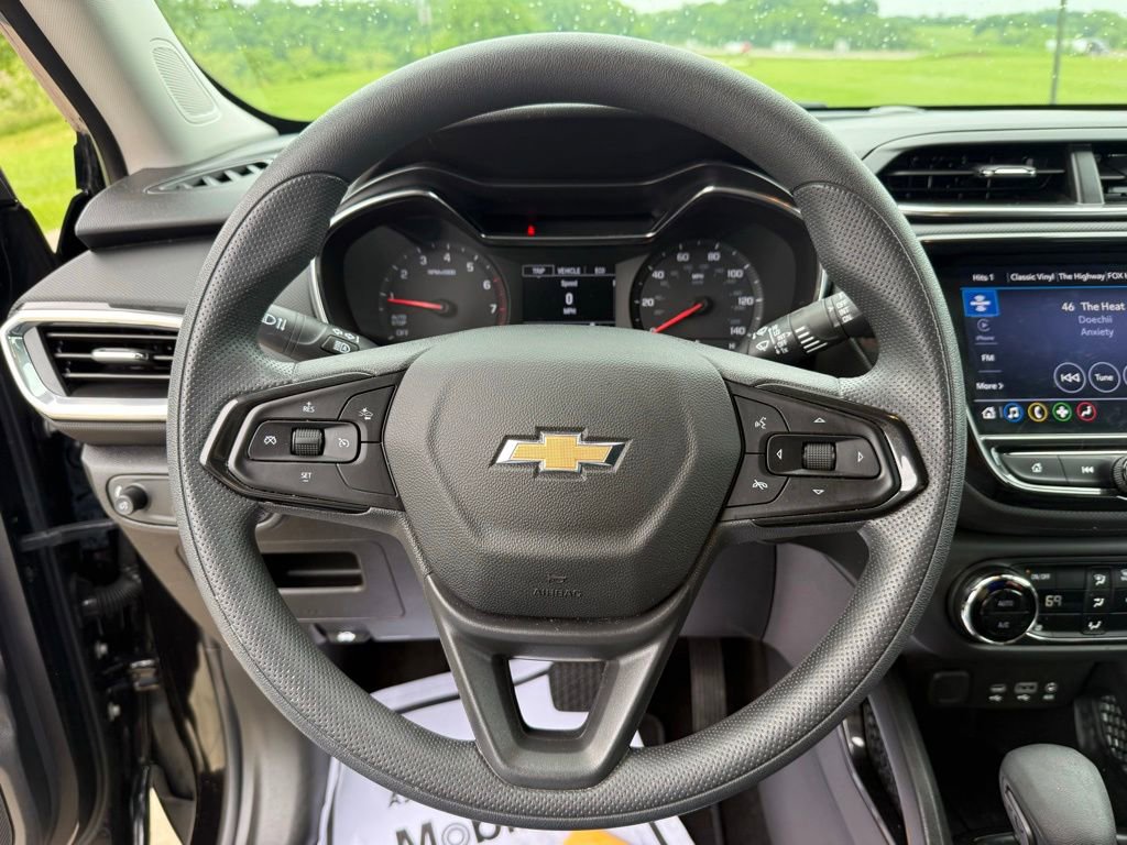 Used 2023 Chevrolet TrailBlazer LT w/ Convenience Package FWD image 26