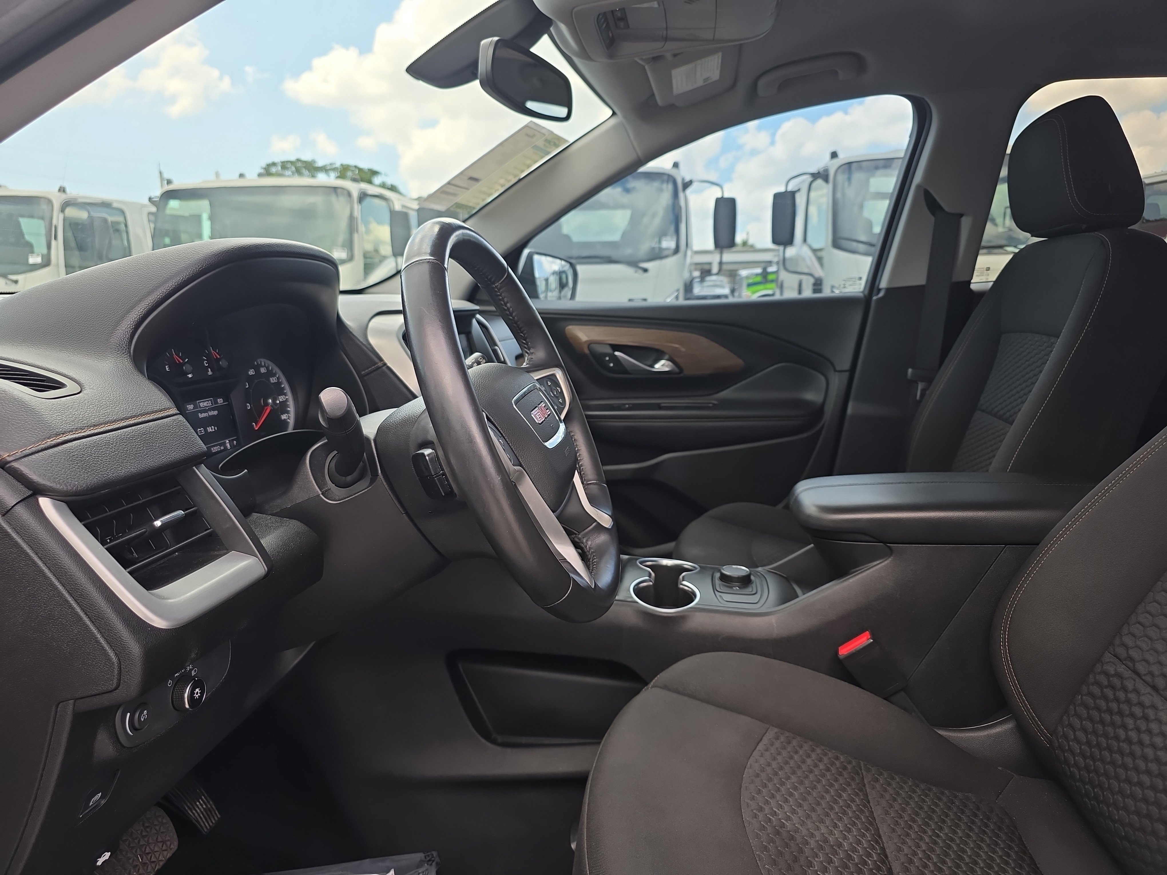 Used 2018 GMC Terrain SLE FWD image 24