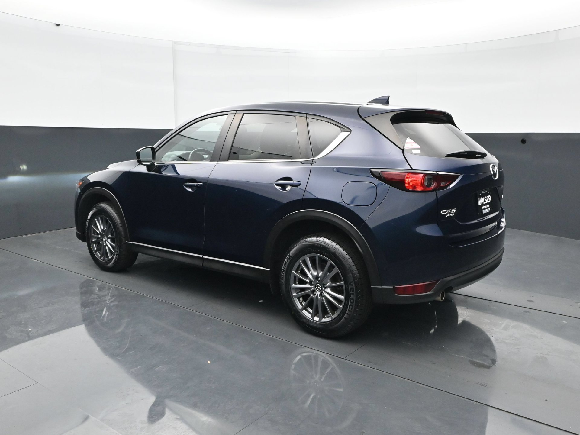 Used 2019 MAZDA CX-5 Touring AWD/4WD image 4