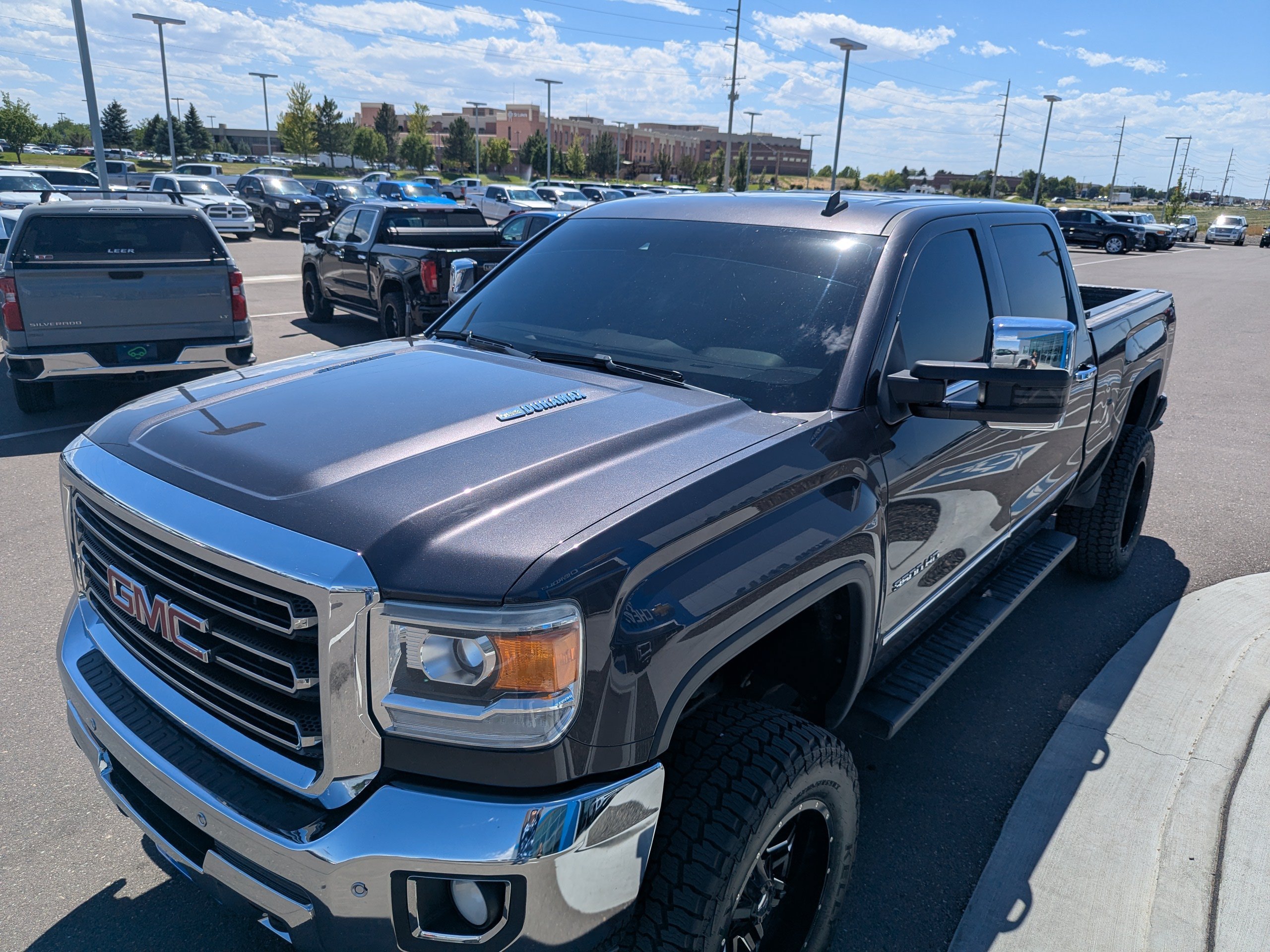 Used 2015 GMC Sierra 3500 SLT AWD/4WD image 8