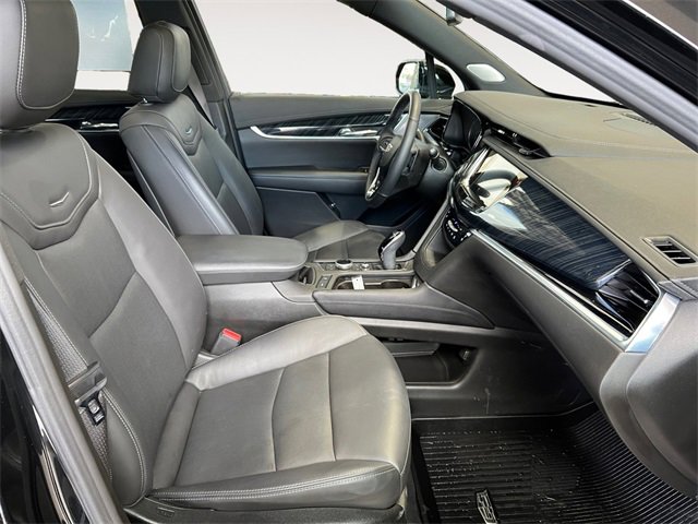 Certified 2023 Cadillac XT6 Premium Luxury w/ LPO, Floor Liner Package image 13