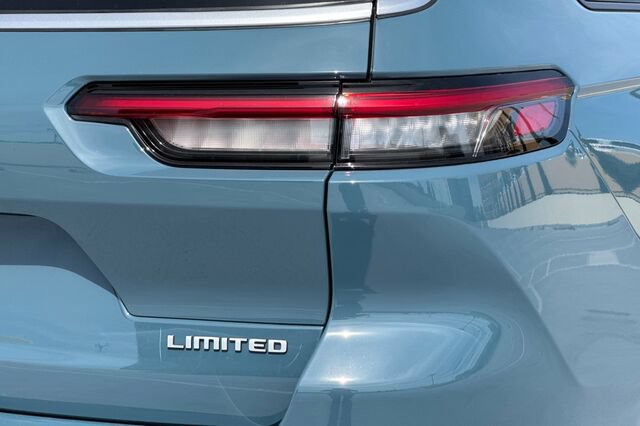 New 2026 Jeep Grand Cherokee L Limited AWD/4WD image 25