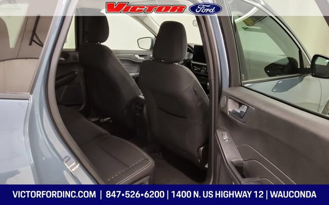 Used 2024 Ford Escape Active w/ Tech Pack #2 AWD/4WD image 11
