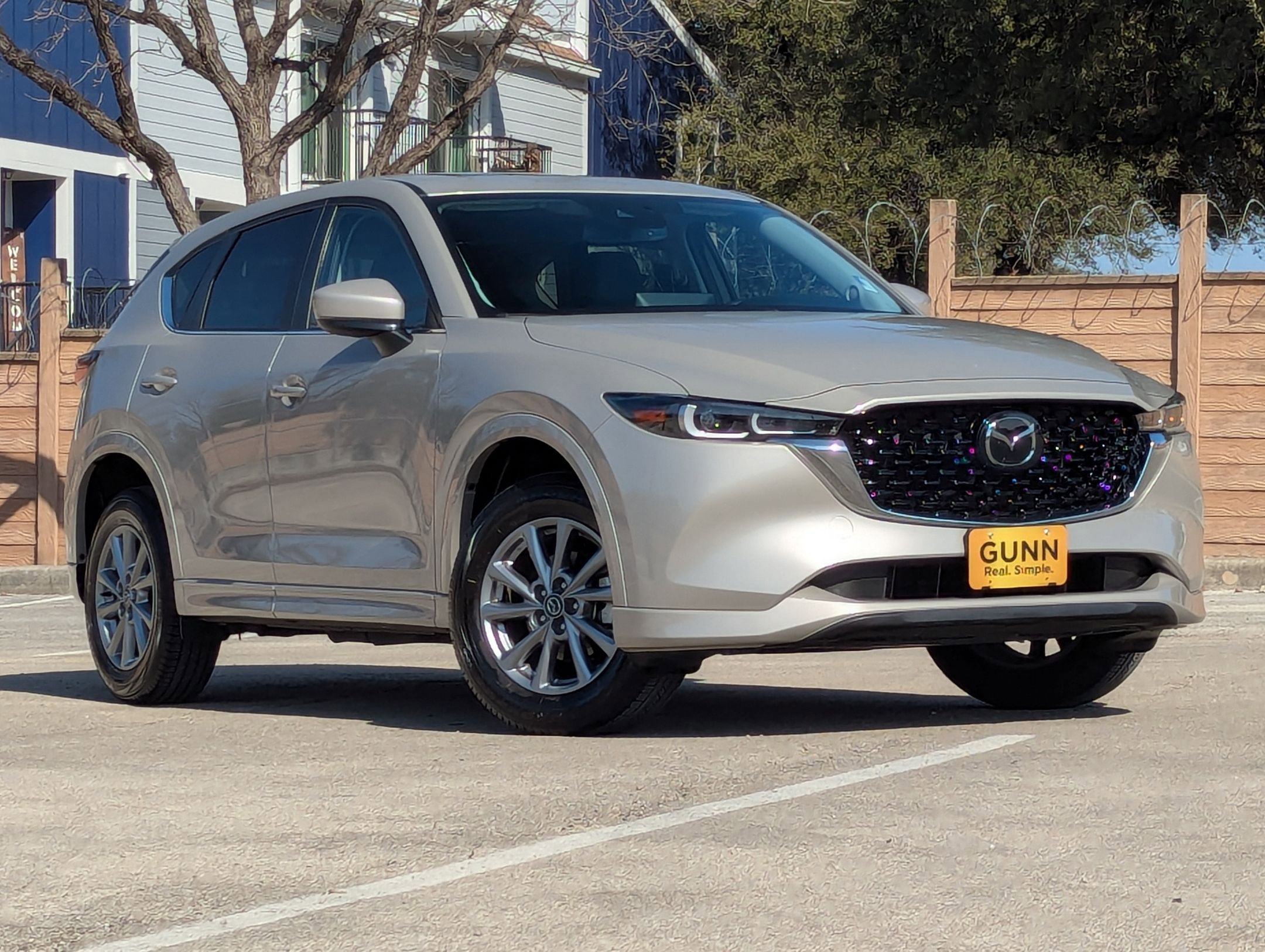 Used 2025 MAZDA CX-5 AWD 2.5 S w/ Preferred Package image 2