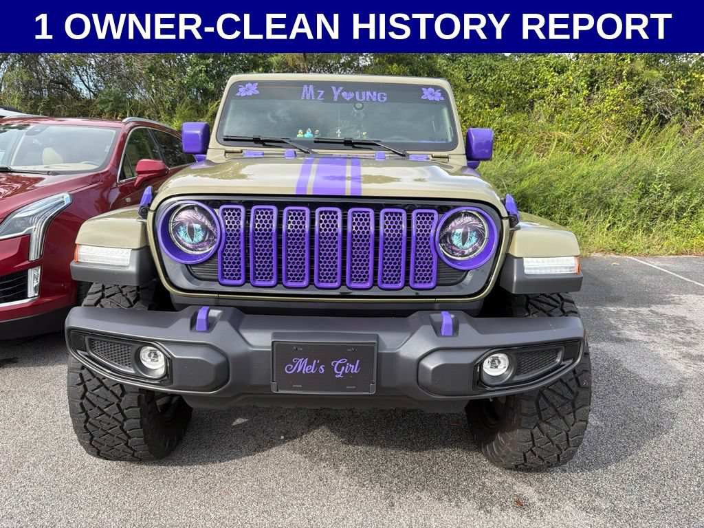 Used 2025 Jeep Gladiator Sport AWD/4WD image 2