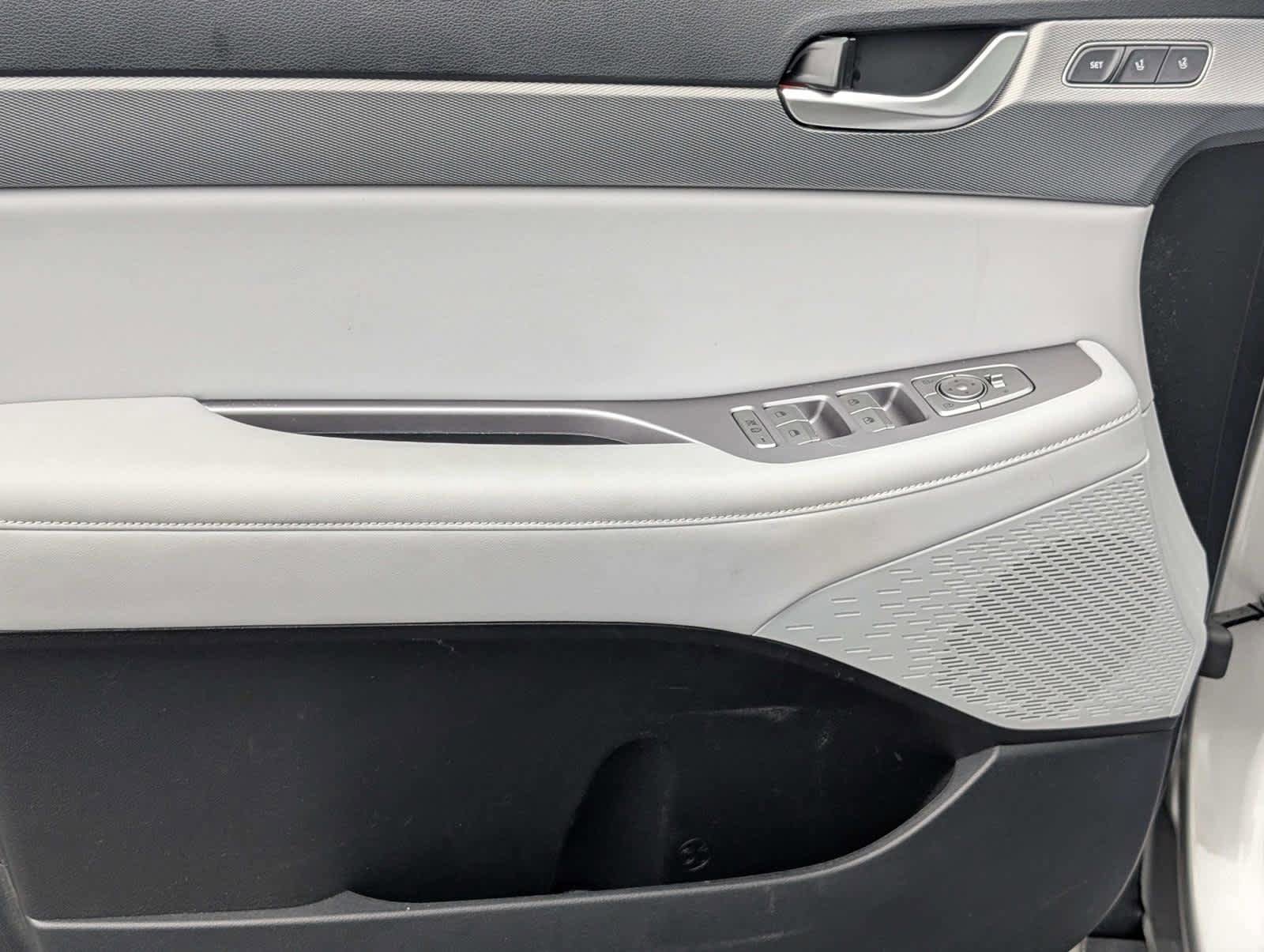 Used 2021 Hyundai Palisade SEL w/ Premium Package FWD image 12