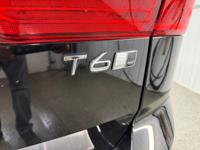 Used 2020 Volvo XC60 T6 Inscription w/ Protection Package image 30