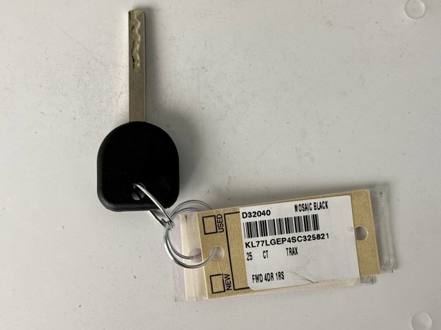 Used 2025 Chevrolet Trax RS image 19