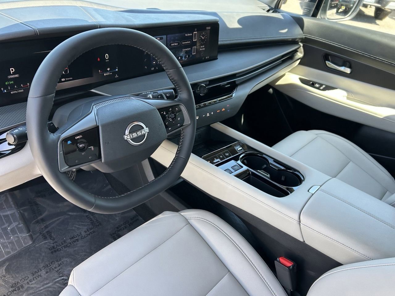 Certified 2025 Nissan Murano SV w/ Cargo Package image 31