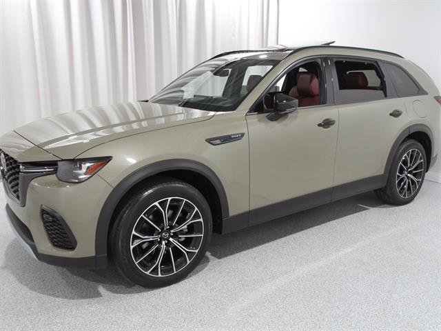 Certified 2025 MAZDA CX-70 Plug-In Hybrid w/ Premium Plus image 3